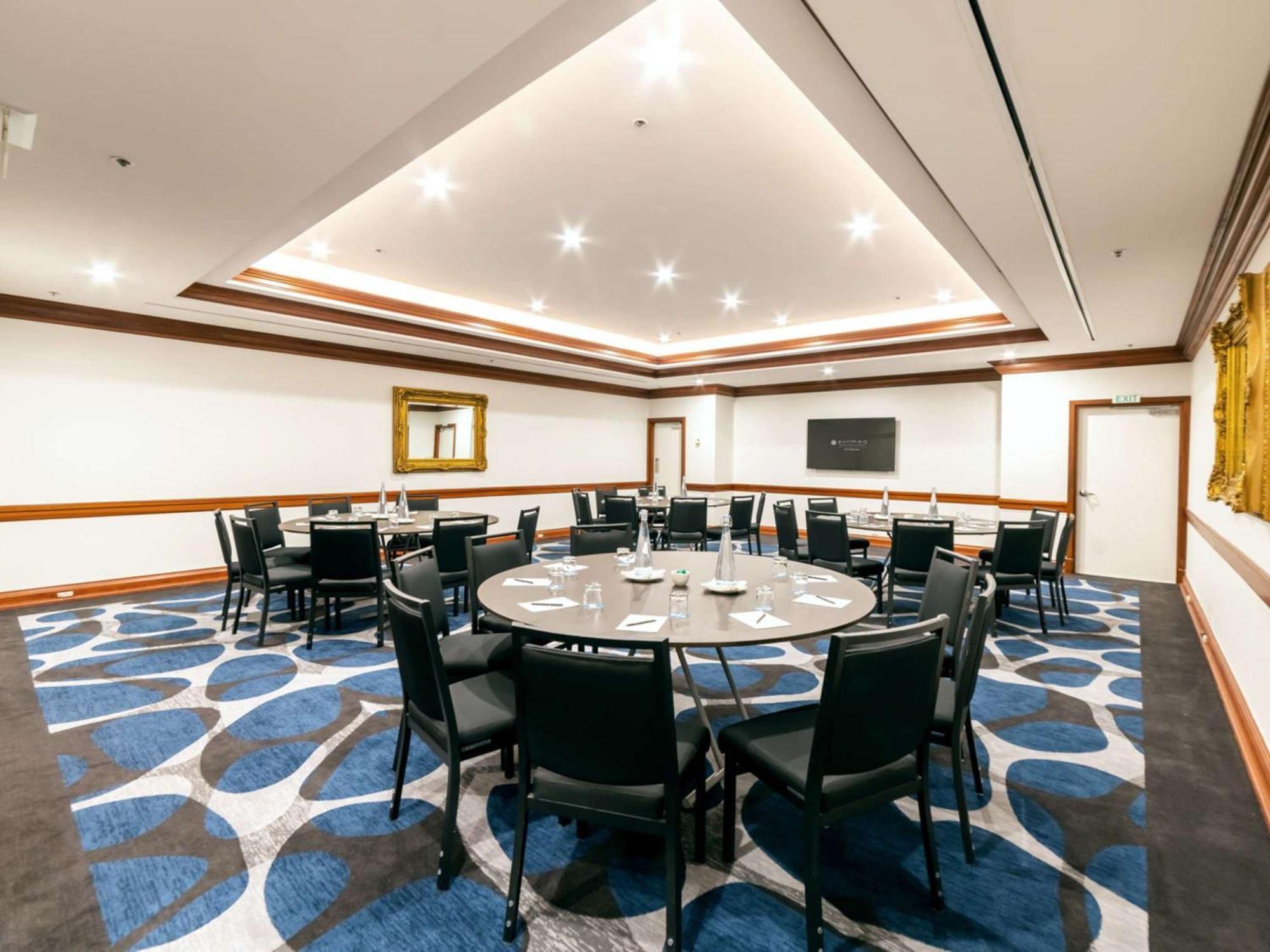 Pullman Cairns International Hotel Buitenkant foto Meeting room